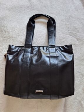 NWT Madden Girl Black Crinkle Tote Set + Leopard Pouch & Heart Charms